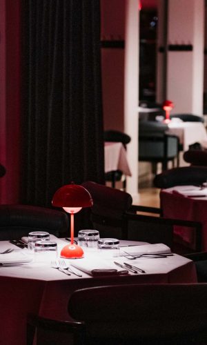 illside_restaurant_evening_17