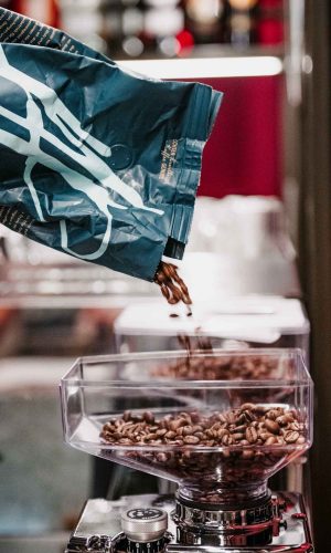 illside_restaurant_evening_21