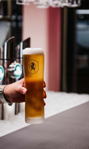 illside_restaurant_evening_26