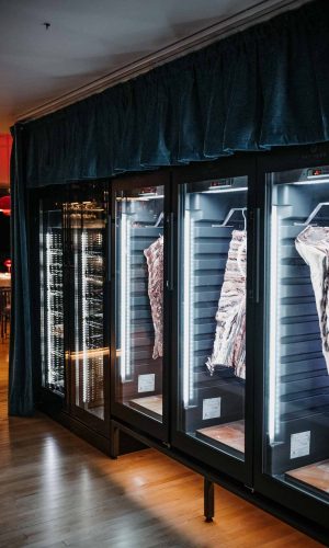 illside_restaurant_evening_31