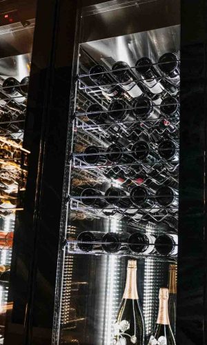 illside_restaurant_evening_33