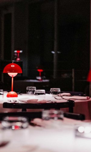 illside_restaurant_evening_41