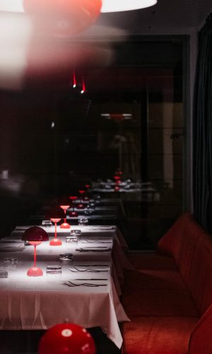 illside_restaurant_evening_44