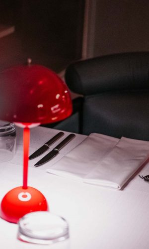 illside_restaurant_evening_46