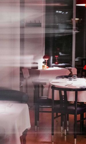 illside_restaurant_evening_52