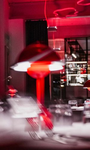 illside_restaurant_evening_59