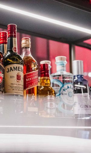 illside_restaurant_evening_66